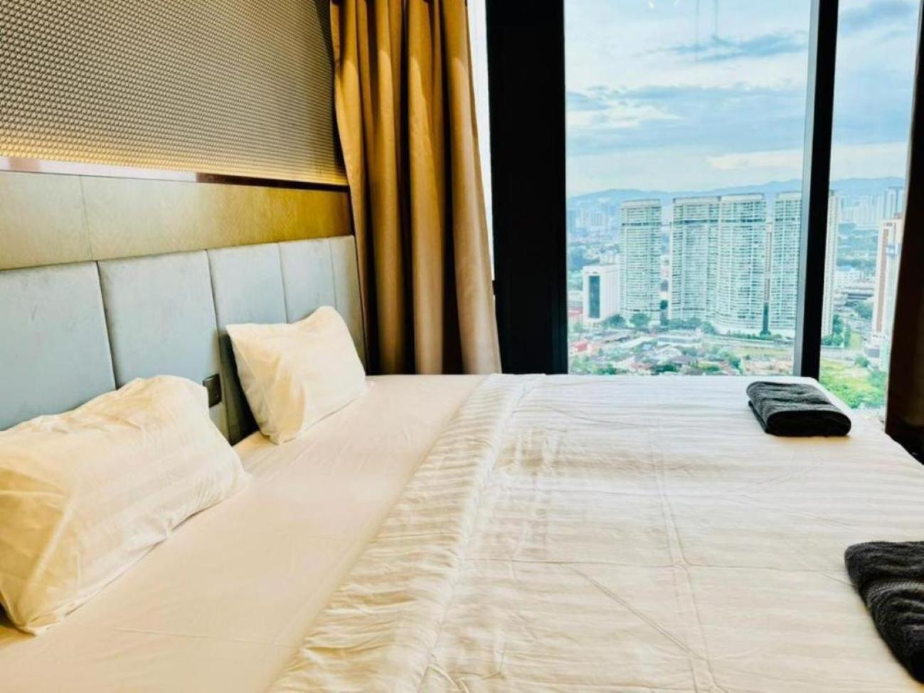 Vortex Klcc By Cozy White Apartment *
